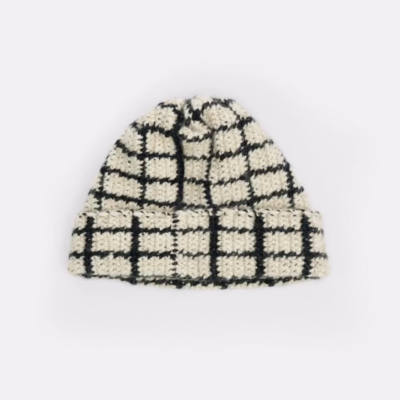 BLACK GRID BEANIE